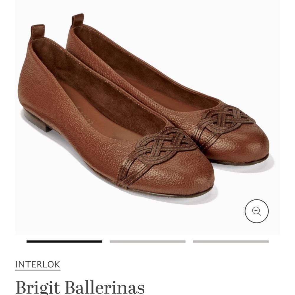 Brighton Interlok Brown Flats